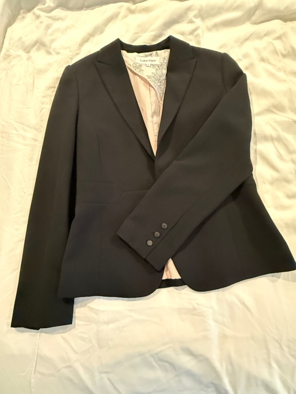 Calvin Klein size 6 blazer